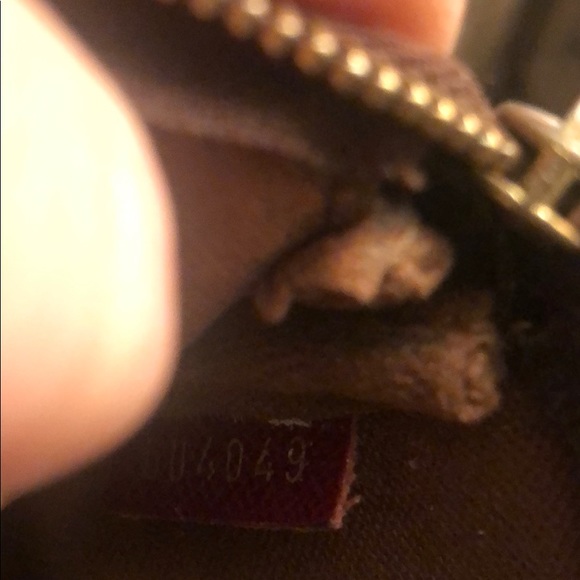 COPY - Authentic LV Mini Pochette Accessoires 5.5x3.5.08” - Picture 12 of 17